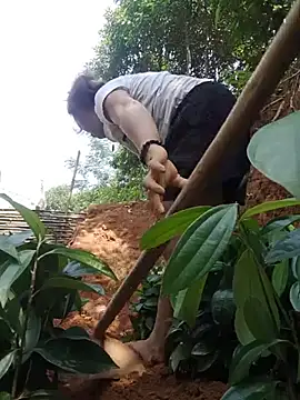 Moon_squirtt XXX чат на живо