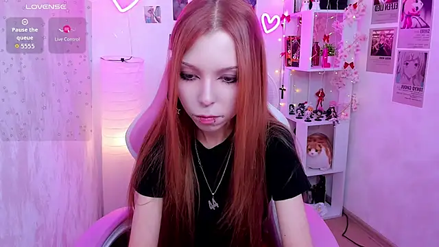 Star_Tarra's Live XXX Chat