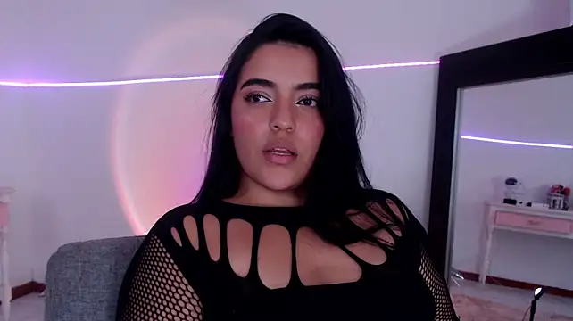 xambar_22x Adlı Modelin Canlı XXX Sohbeti