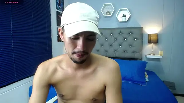 xxx_thesupercum_ Шоу с уебкамера