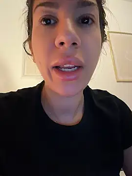 عرض كام Alexbrune