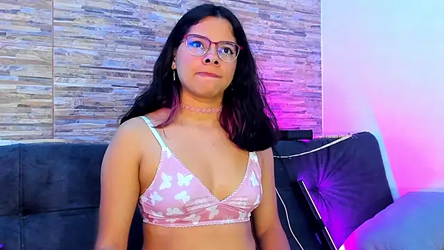 צ'אט XXX בשידור חי של nath_redrex