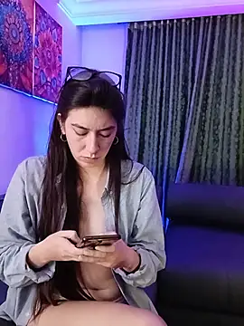 Chat +18 de DaddyLolii ao vivo