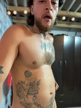 Živý XXX chat raymon616