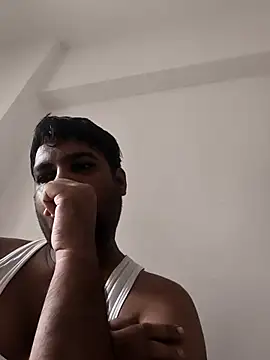 vinay_smalldick Live XXX-Chat