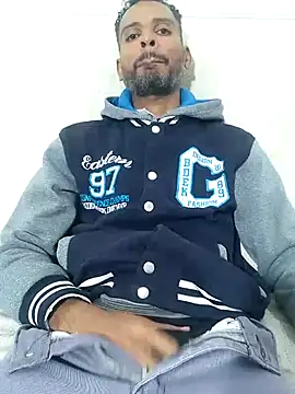 Show de BlackAlphaPrime na webcam