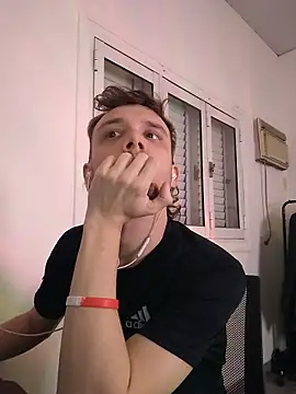 Show de BoyWithToys1 na webcam