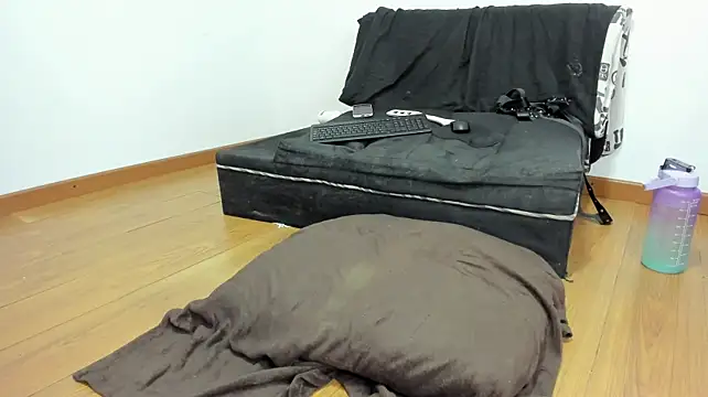 Chat +18 de brigittemiller ao vivo