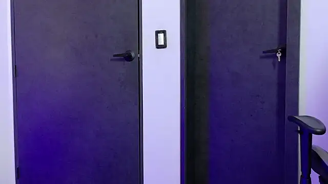 eren_jeager Pertunjukan Webcam