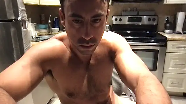 Chat XXX en directo de BigGuyMuscle
