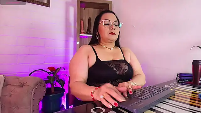 EllenaBoobs_ Live XXX-Chat