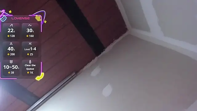 lauraguzman 现场XXX聊天
