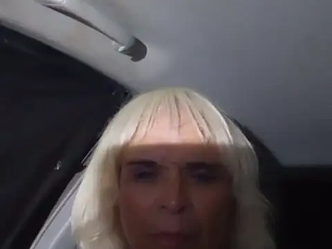 XXX chat uživo modela dustbunny64