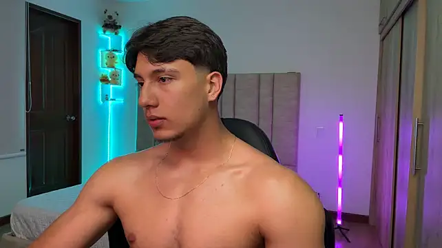 CHRIS_MORGAN1: вебкам-шоу