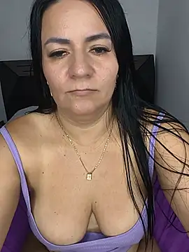 cataleya-latina's Live XXX Chat