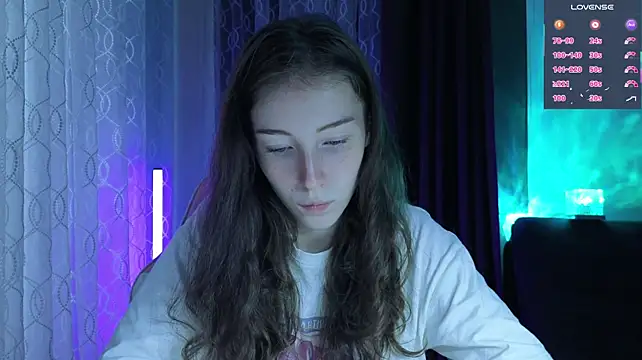 eskatmi's Live XXX Chat