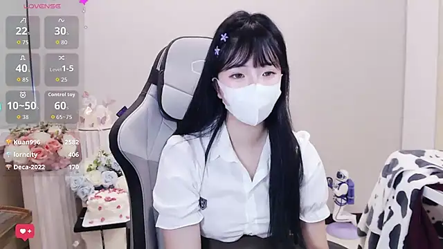 Nina_777_ Adlı Modelin Canlı XXX Sohbeti