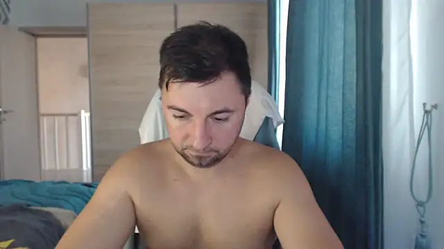 Онлайн чат XXX HankMalone