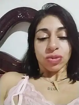 Czat XXX na żywo – arianna_rouse_