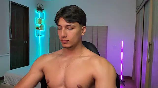 Chat XXX en directo de CHRIS_MORGAN1