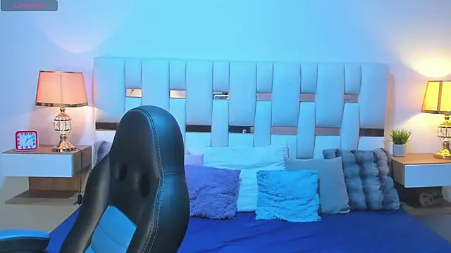 Онлайн чат XXX Zeus_damian21