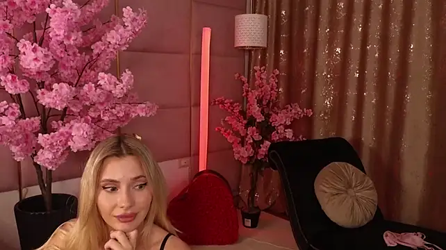 Chat XXX ao vivo de Elliblue