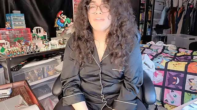 ShinyCherub Chat XXX live