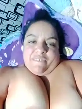 Alondrabb80 Live XXX-Chat