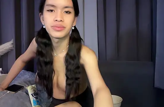 Candicemeow élő XXX-chatje