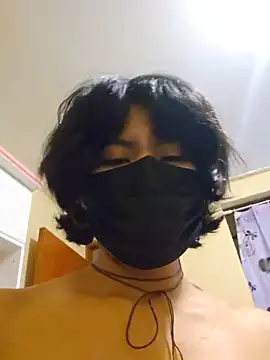 Chatroom XXX en direct de Latin_summer