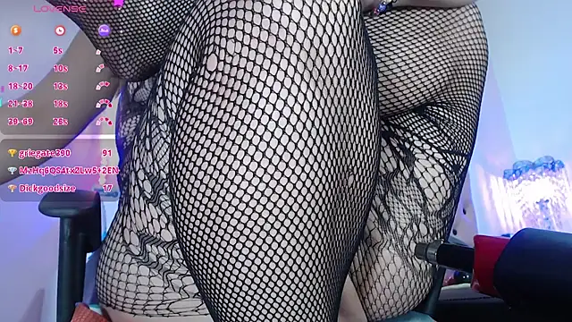 XXX chat uživo modela HannahEmmax2