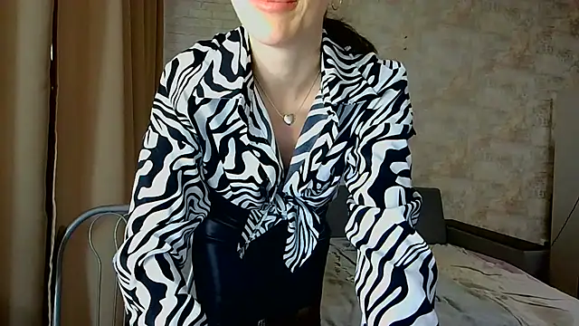 Anika_bloom élő XXX-chatje