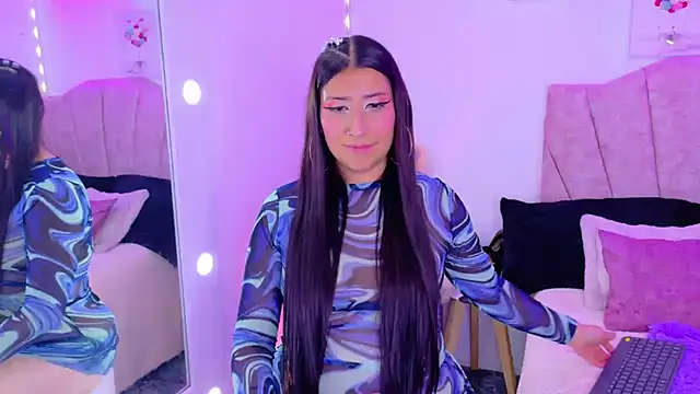 Živý XXX chat Sara_Blum