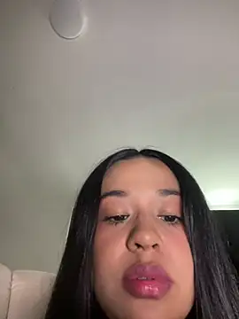 Онлайн чат XXX Aitana98_