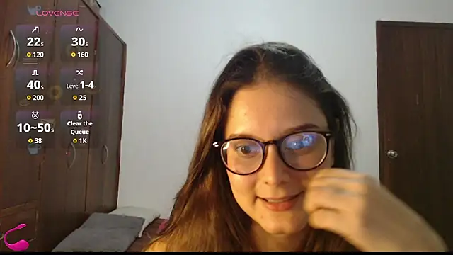Živý XXX chat MadieeLorez