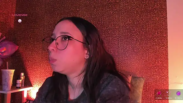 Chat XXX ao vivo de Apartment28