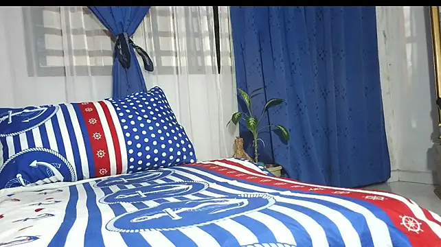 big_boobsmature élő XXX-chatje