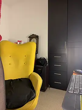 adriana71's Live XXX Chat