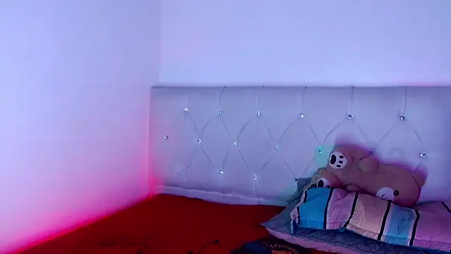 Angel_foxc13 现场XXX聊天