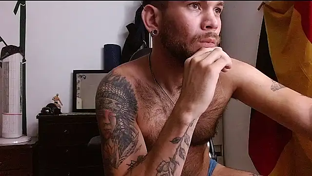 DominanThewolffn Webbikameraesitys