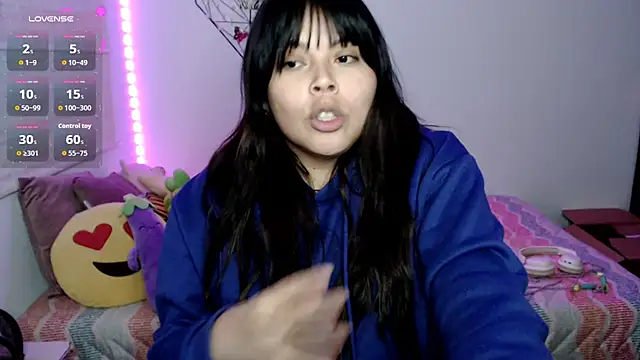 Živý XXX chat EllieMoonX