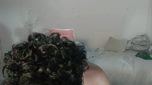 Chatroom XXX en direct de FUNNY_DICK_