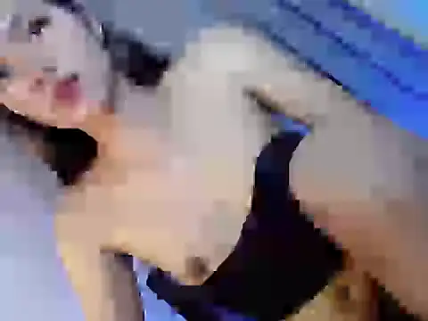 Pokazy przed kamerką – Rose_victoria18