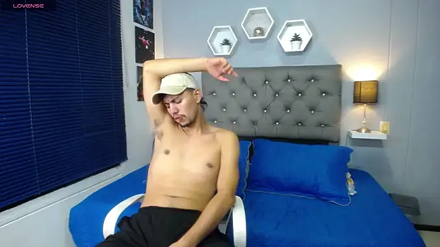 xxx_thesupercum_ Show Webcam