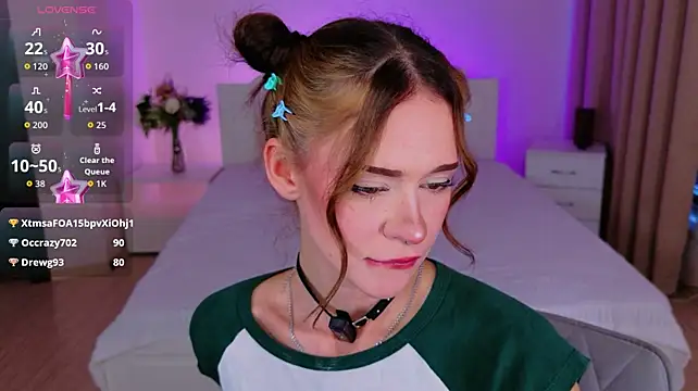 Živý XXX chat Adetta