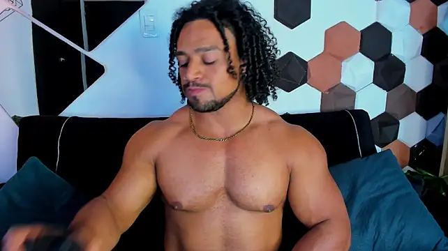 دردشة MikeEstevess الجنسية المباشرة