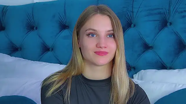 StacyEvances' Live XXX Chat
