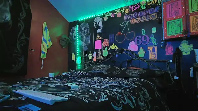 Splash_Queen420 Adlı Modelin Web Kamerası Şovu