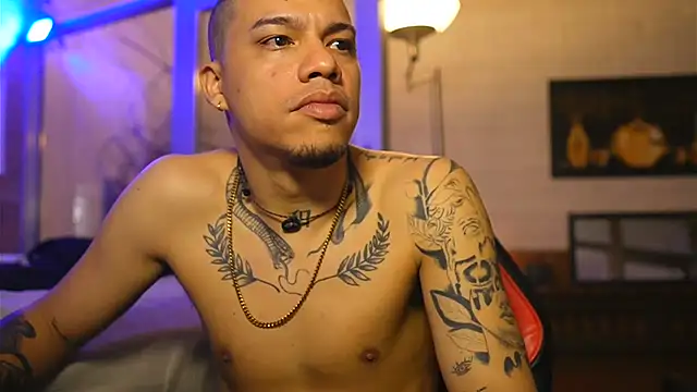 AlphaMasterXxx Live XXX-Chat