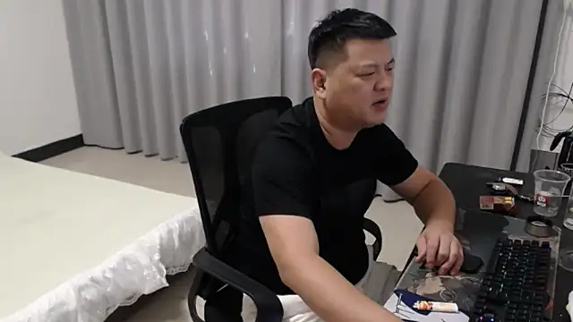 zhang1118 Obrolan Langsung XXX
